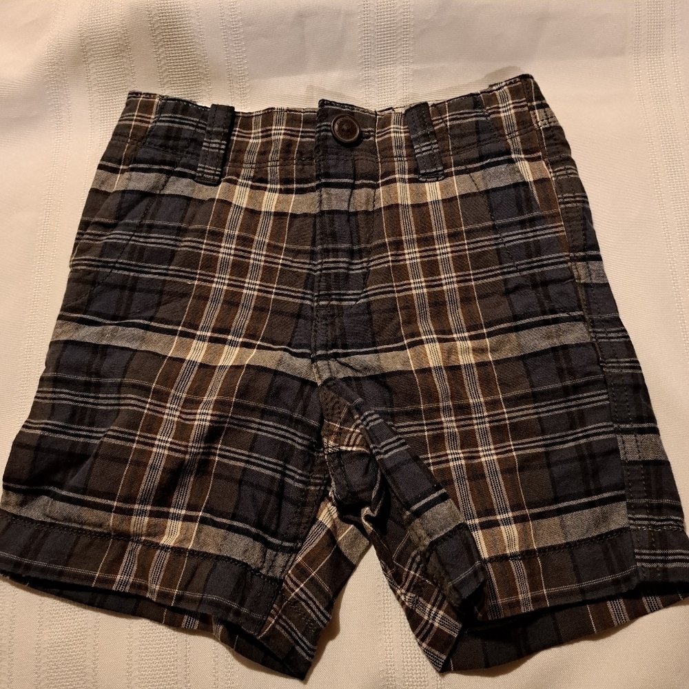 Baby Gap plaid shorts size 18-24 months NWT